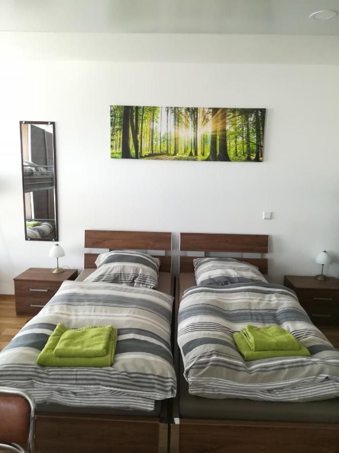 Jura Hotel Нюрнберг Екстериор снимка