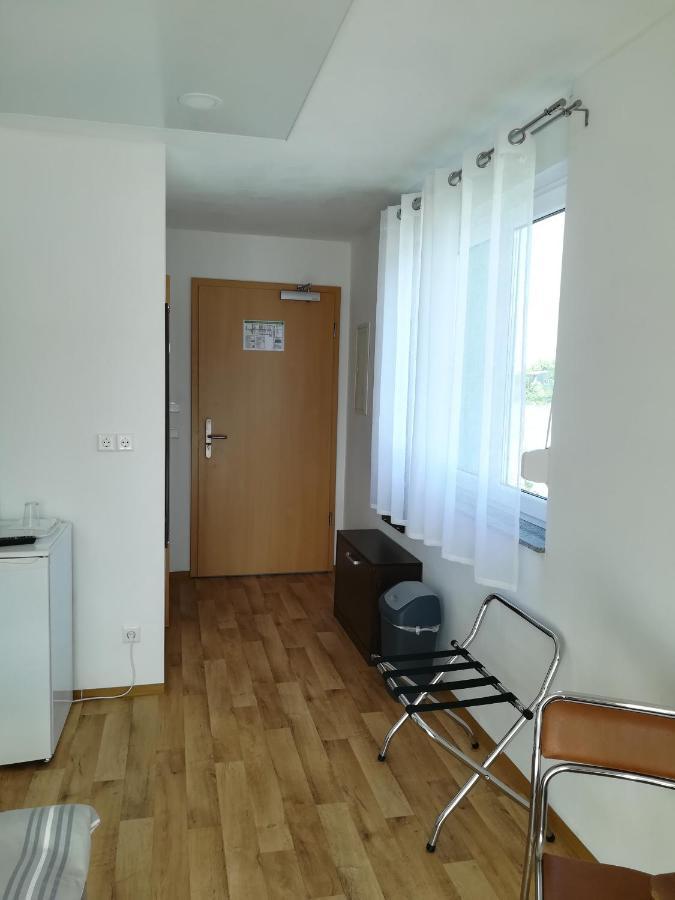 Jura Hotel Нюрнберг Екстериор снимка