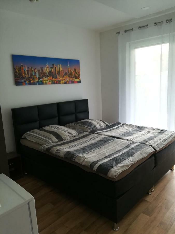 Jura Hotel Нюрнберг Екстериор снимка