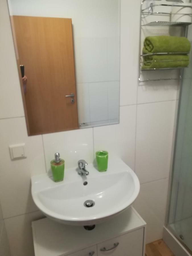 Jura Hotel Нюрнберг Екстериор снимка